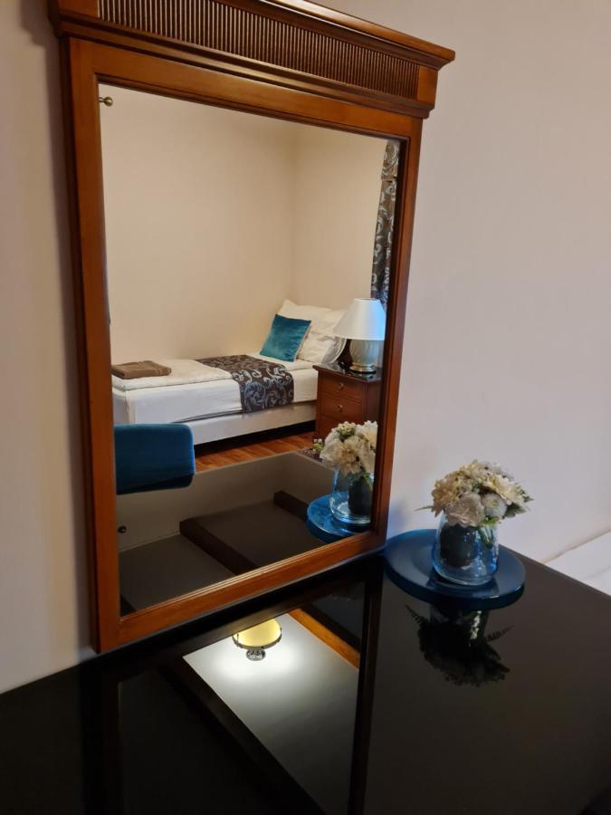 Szabolcs Toroes Panzio Bed & Breakfast エクステリア 写真